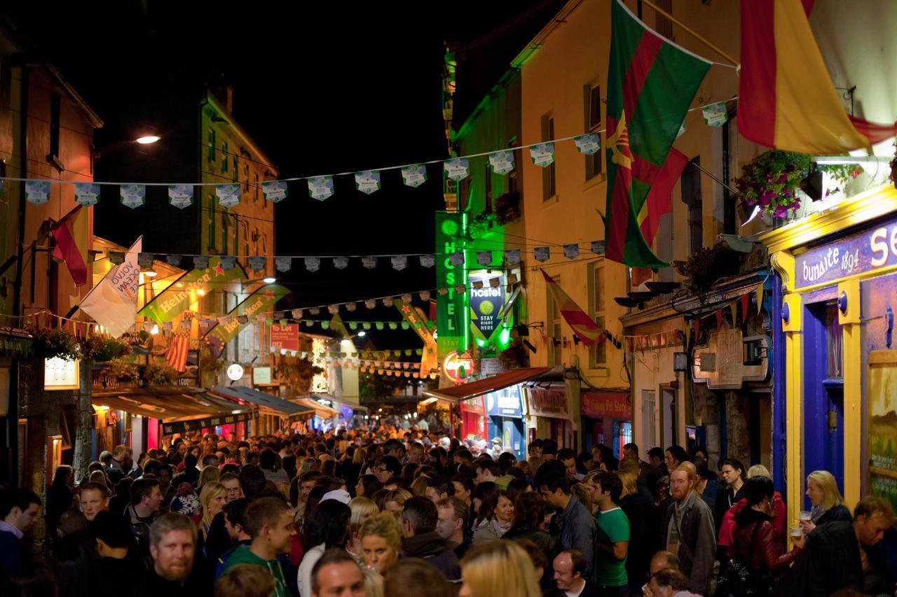 City Center - 3 Minutes Walk To The Town Square Galway Exteriör bild